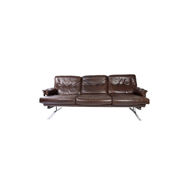 Canapé vintage 3 places tapissé de cuir brun et cadre en métal par Arne Norell, 1970