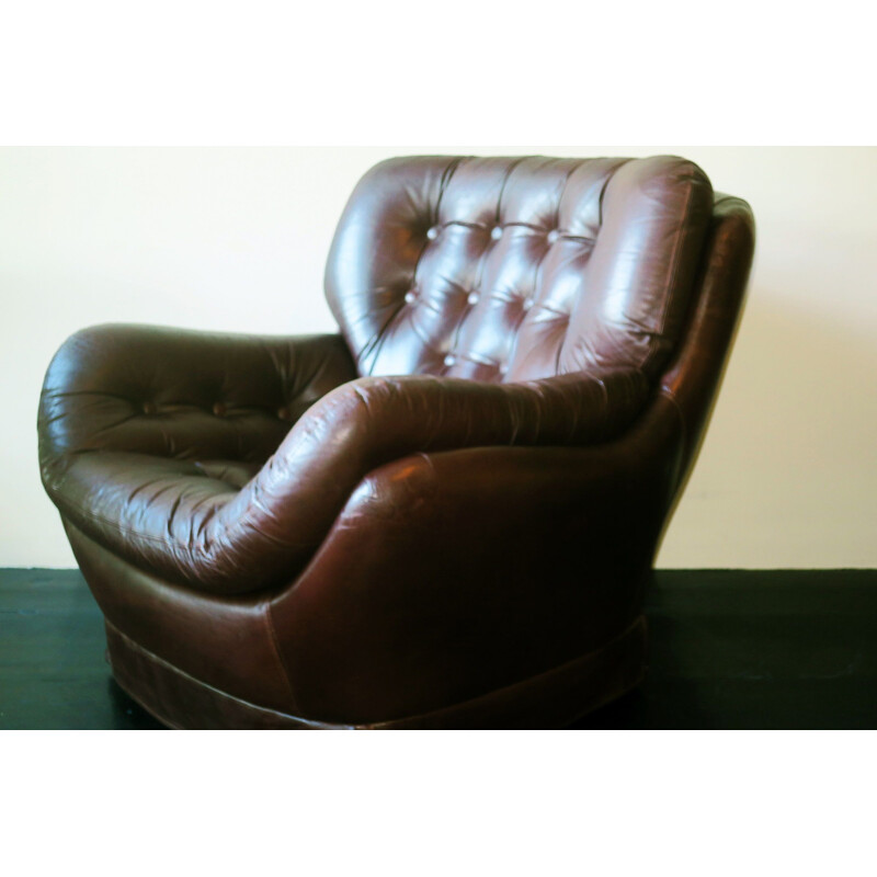 Vintage Pod leather club chair Brazil 1960s