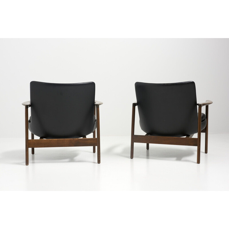 Pair of vintage armchairs by Ib Kofod-Larsen for Fröscher Germany 1970s