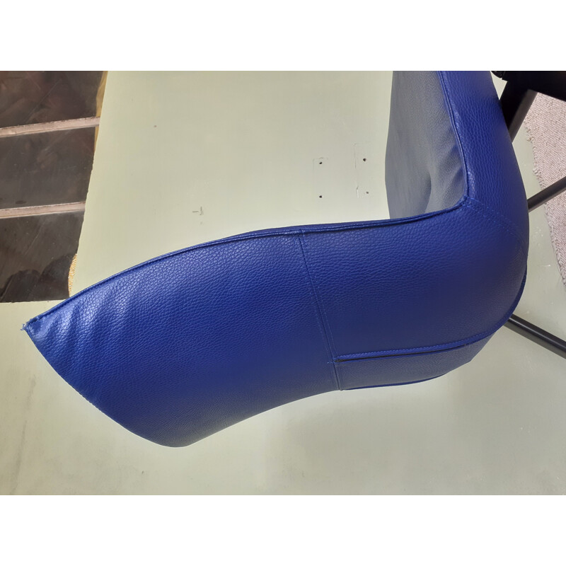 Chaise TECNO vintage en cuir bleu  1980