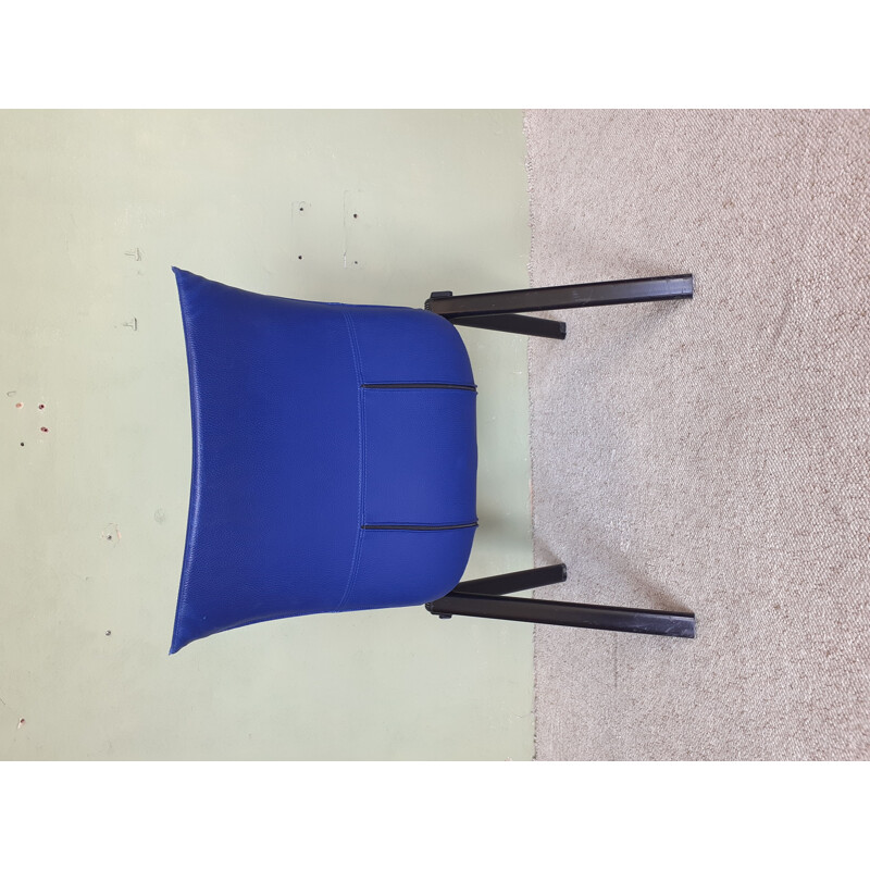 Chaise TECNO vintage en cuir bleu  1980