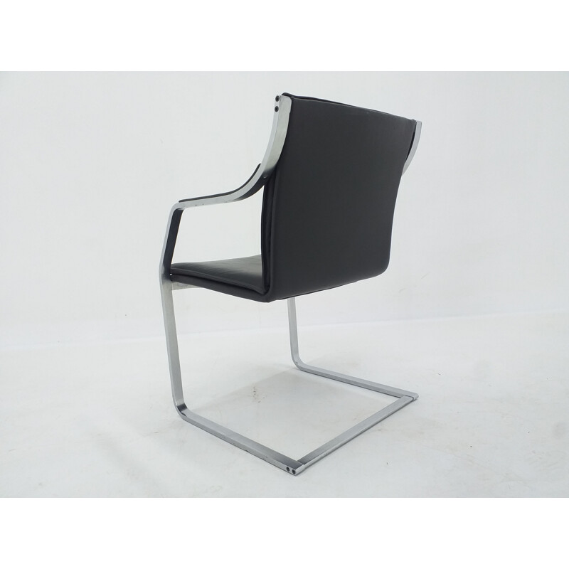 Vintage leather armchair from the Walter Knoll collection by Rudolf B. Glatzel 1980s