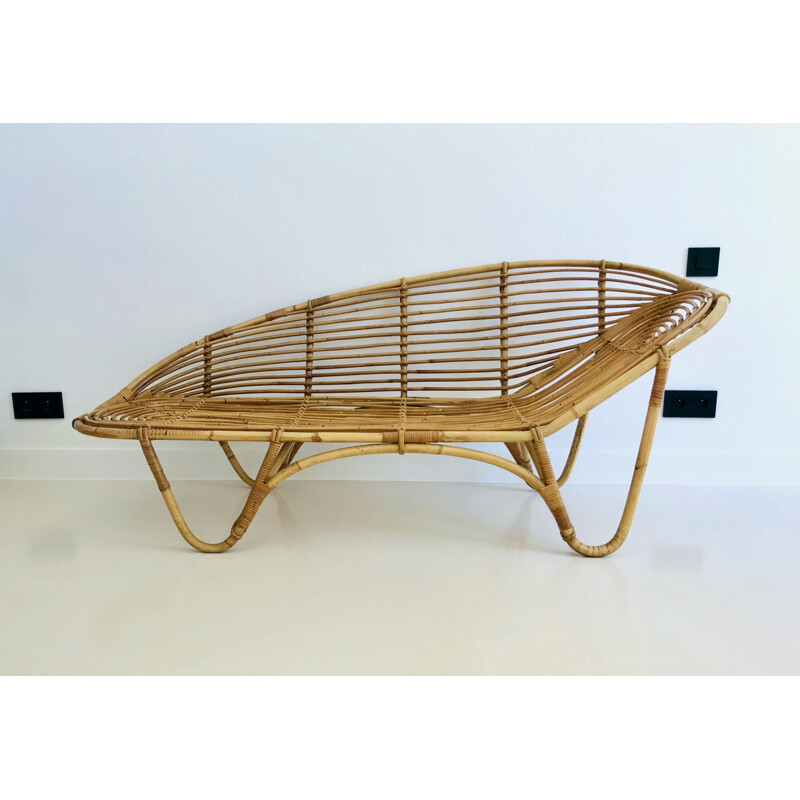 Vintage rattan chaise longue France, 1960s