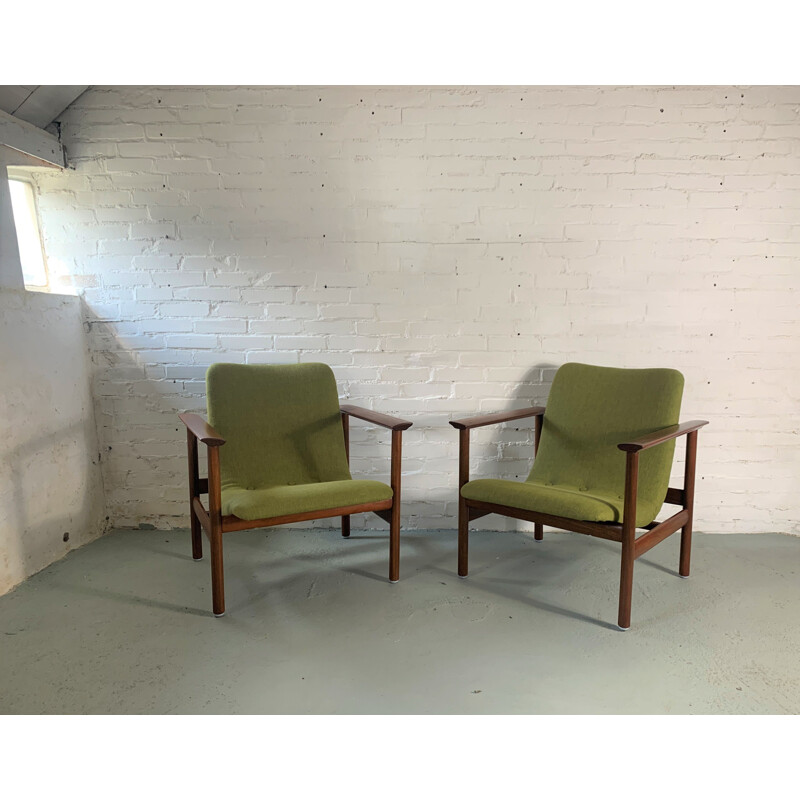 Pair of 2 vintage scandinavian armchairs by Finn Juhl and Fredrik Kayser, 1960