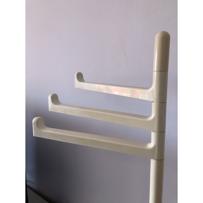 Vintage Italian towel rack by Makio Hasuike for Gedy 1970s