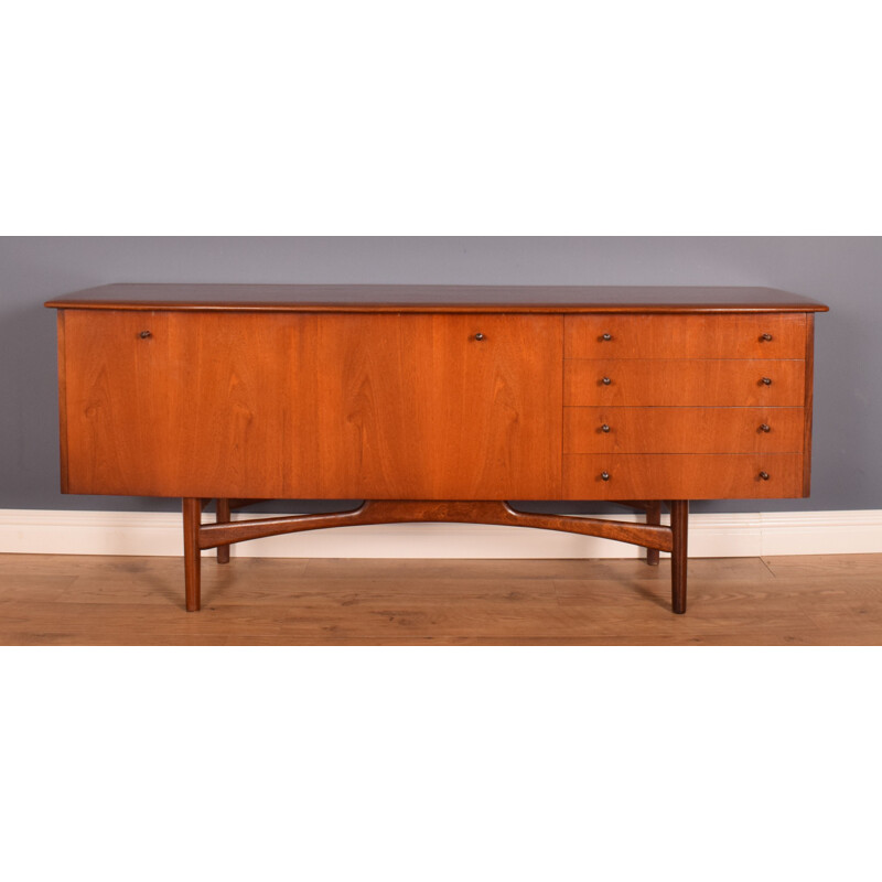 Mid century teak sideboard for Dalescraft, 1960s