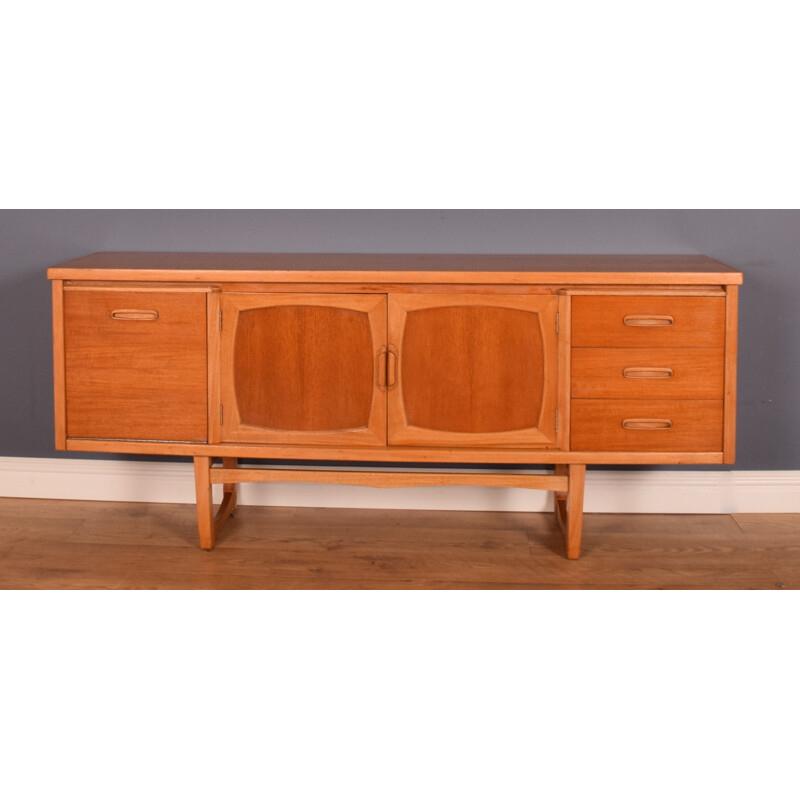 Vitnage teak sideboard for Jentique, 1960