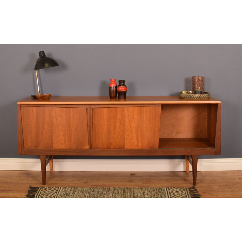 Vintage long teak sideboard by Elliots of Newbury for Royal Heritage Furniture, 1960s