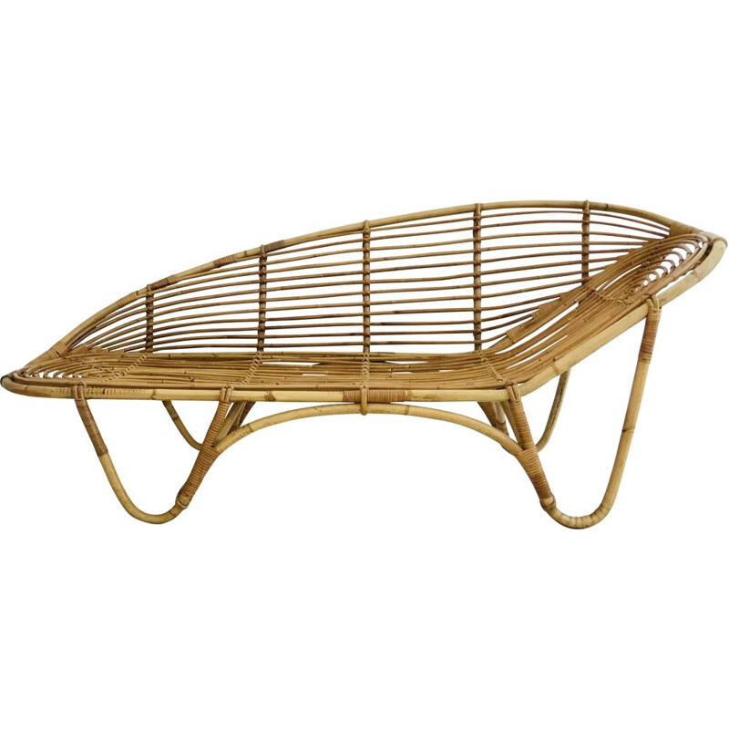 Vintage rattan chaise longue France, 1960s