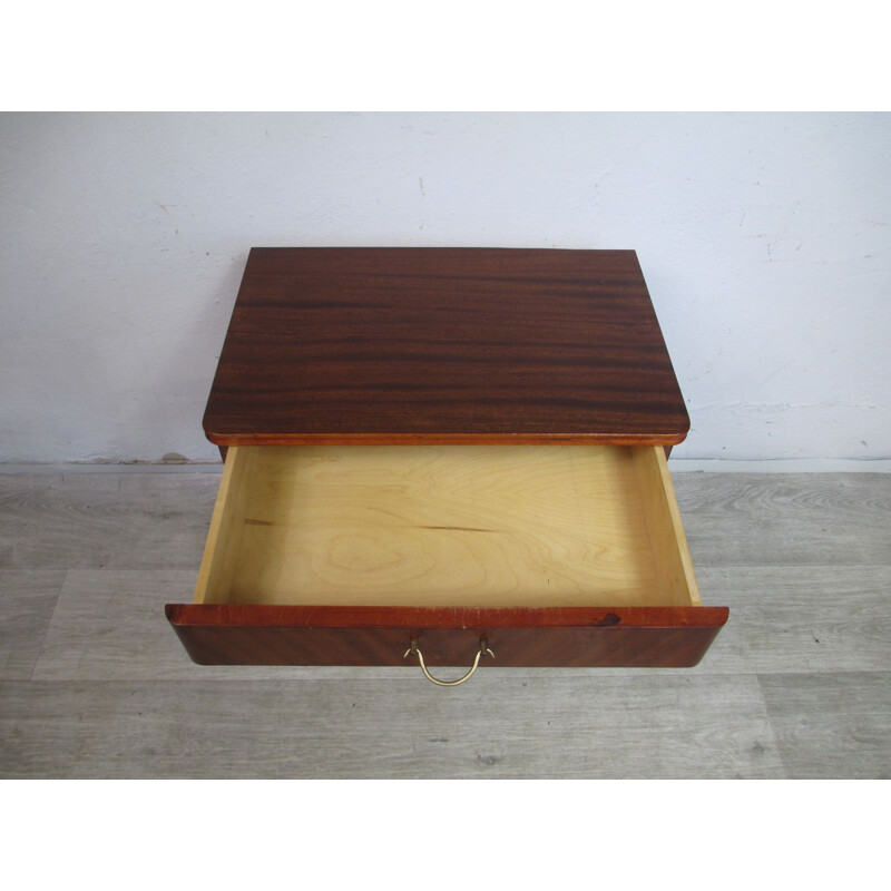Mid centuty side table veneered in mahogan, 1960s