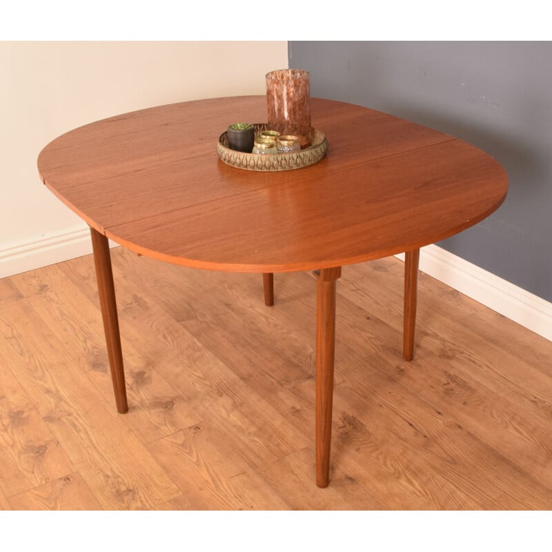 Mid century teak dining table by Victor Wilkins for G Plan, 1960s 
