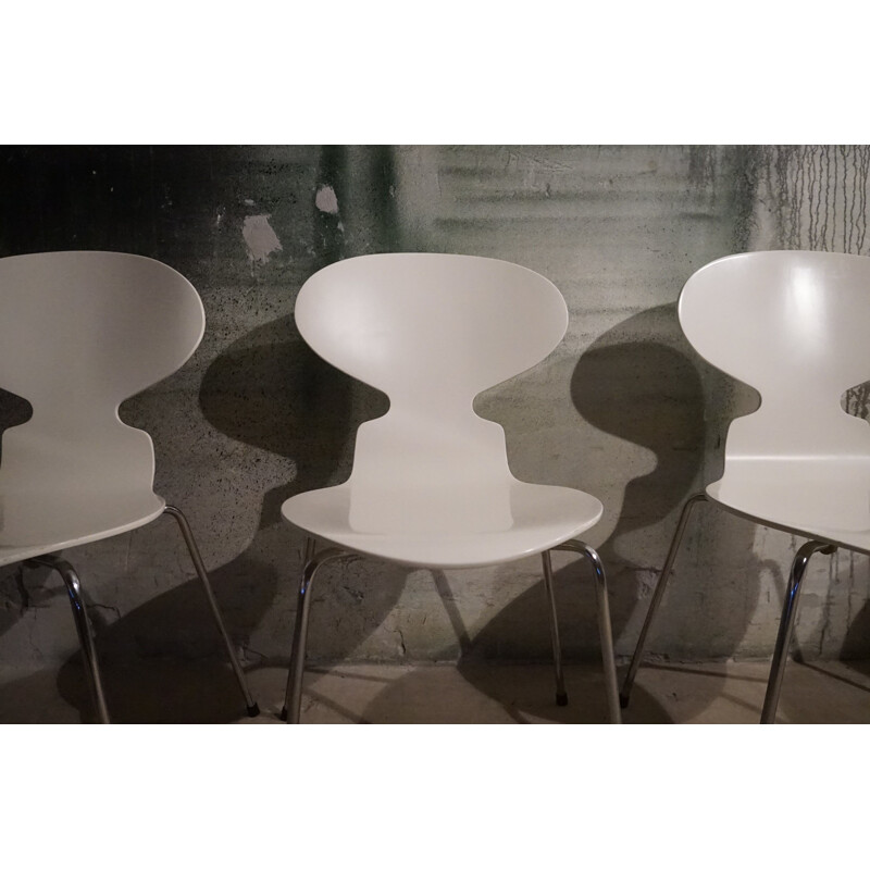 Set of 5 mid century ant chairs by Arne Jacobsen for Fritz Hansen, 1950s