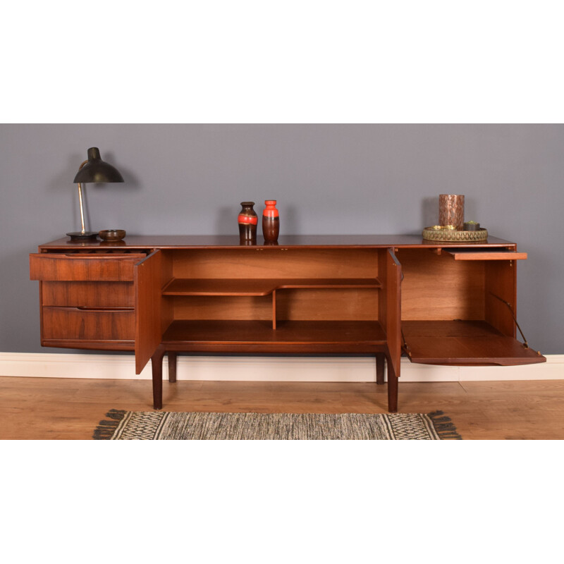 Mid century long rosewood sideboard by Tom Robertson for Mcintosh Torpedo, 1960s