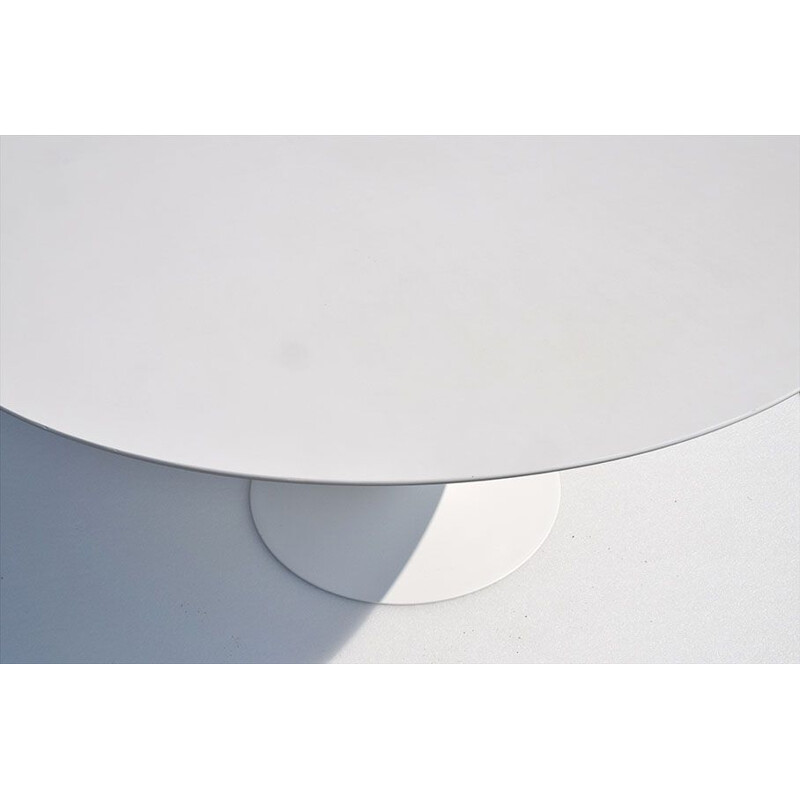 Knoll Tulip dining table design Eero Saarinen, 1960s