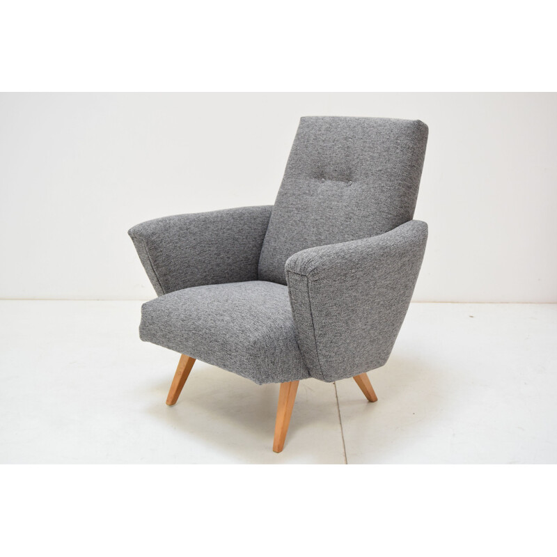 Vintage armchair in fabric and wood, Czechoslovakia 1960