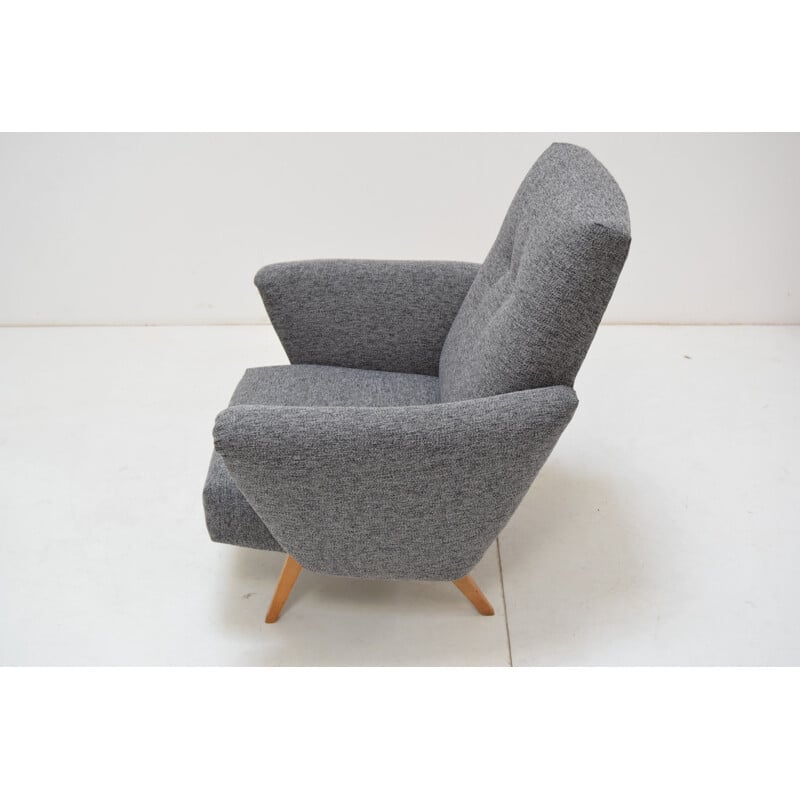 Vintage armchair in fabric and wood, Czechoslovakia 1960