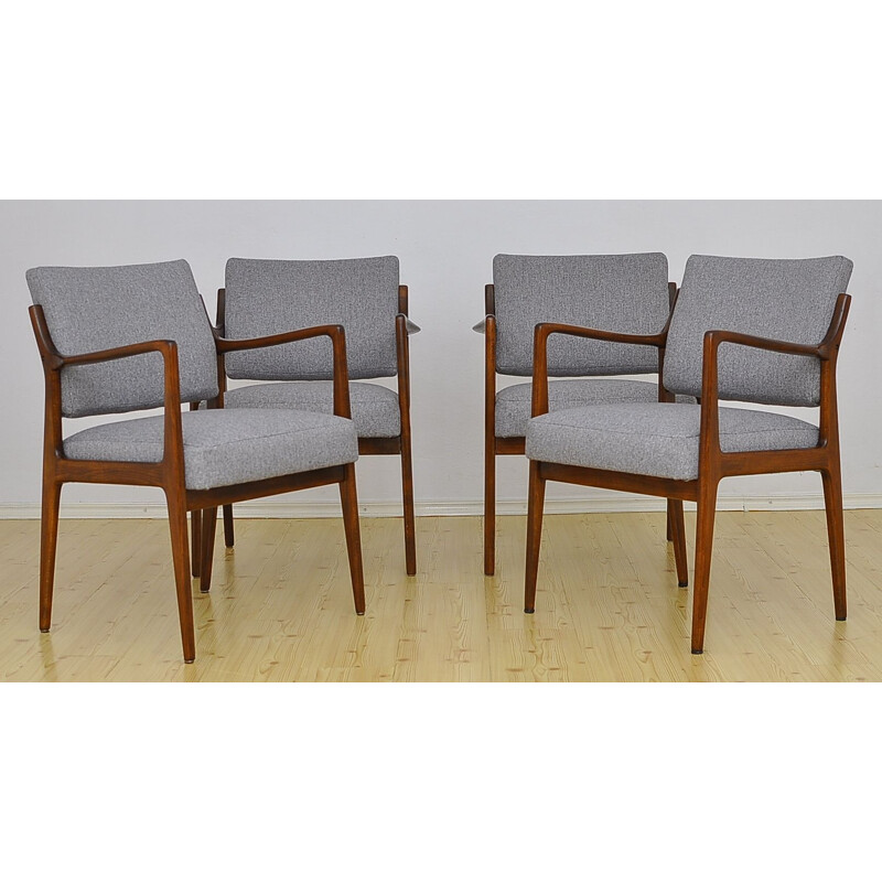 Ensemble de 4 chaises scandinaves vintage, 1960