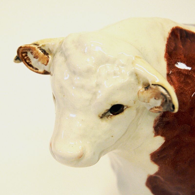 Vintage ceramic Hereford bull by Arthur Gredington for Beswick, England 1950s