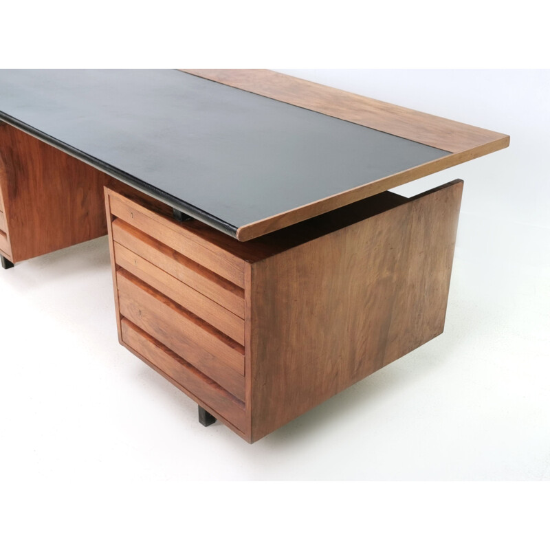 Mid century rosewood executive desk by Robin Day for Hille, circa 1970s 