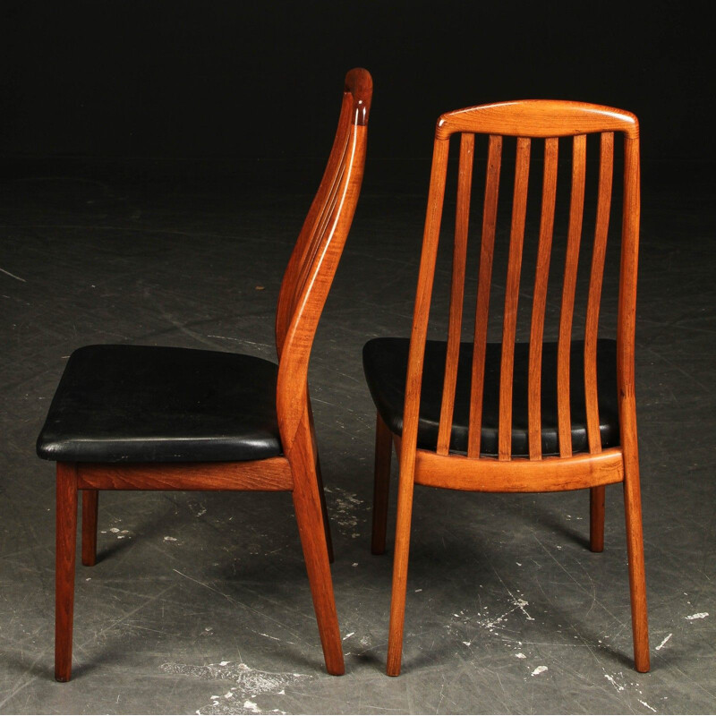 Série de 6 chaises danoises vintage en teck massif et assises en cuir,1960