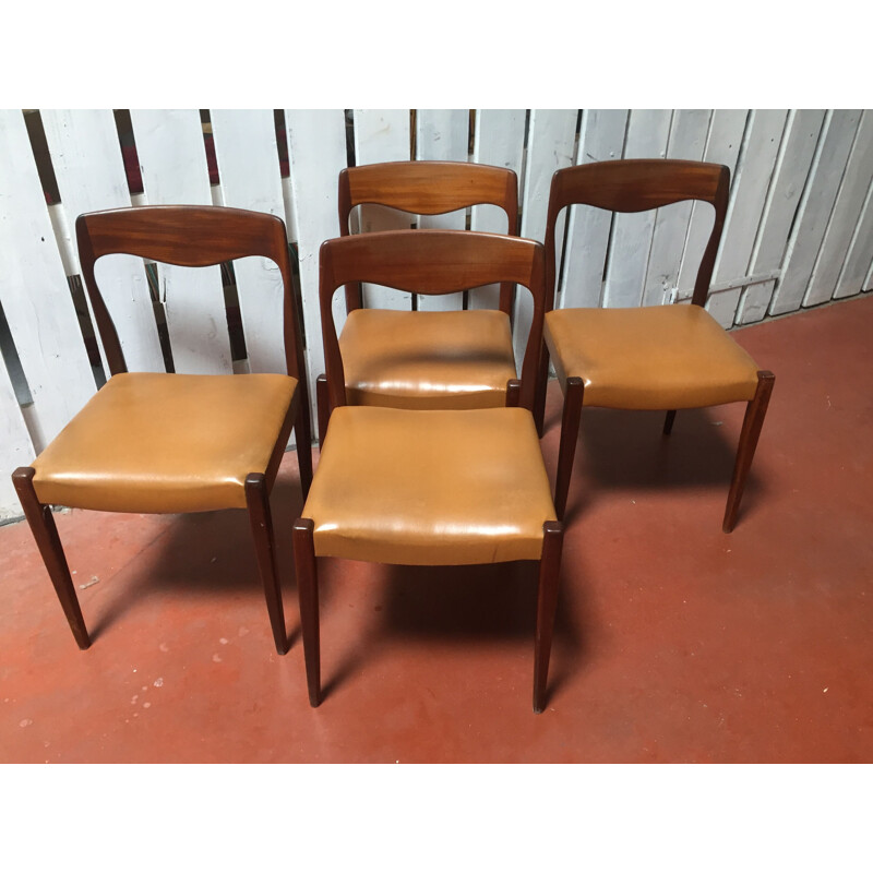 4 chaises vintage en palissandre par Niels Otto Moller, circa 1950