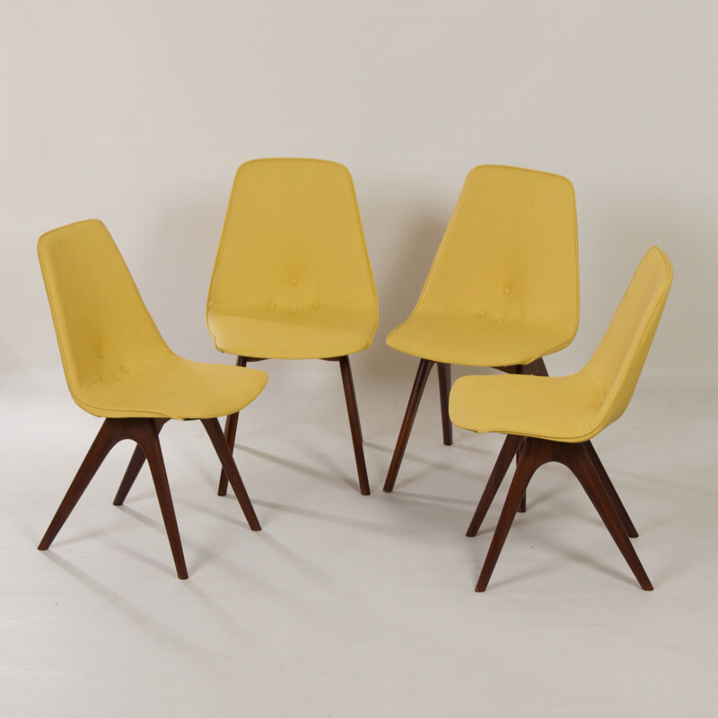 Set di 4 sedie vintage in teak giallo di Van Os, 1950