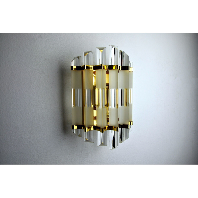 Vintage wall lamp Triedri, Italy 1970s