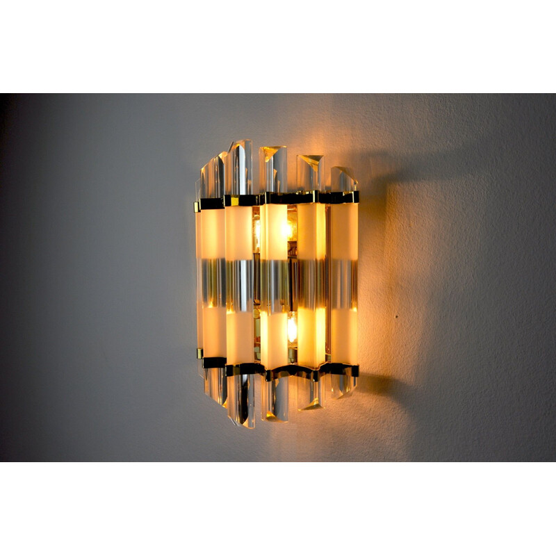 Vintage wall lamp Triedri, Italy 1970s