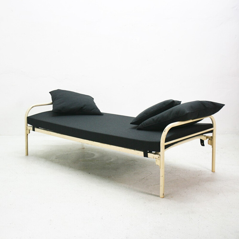 Industrial daybed in steel and fabric - 1940s