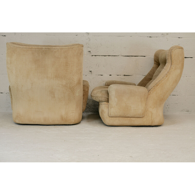 Pair of vintage Airborne armchairs by Michel Cadestin fiberglass, France circa 1970s