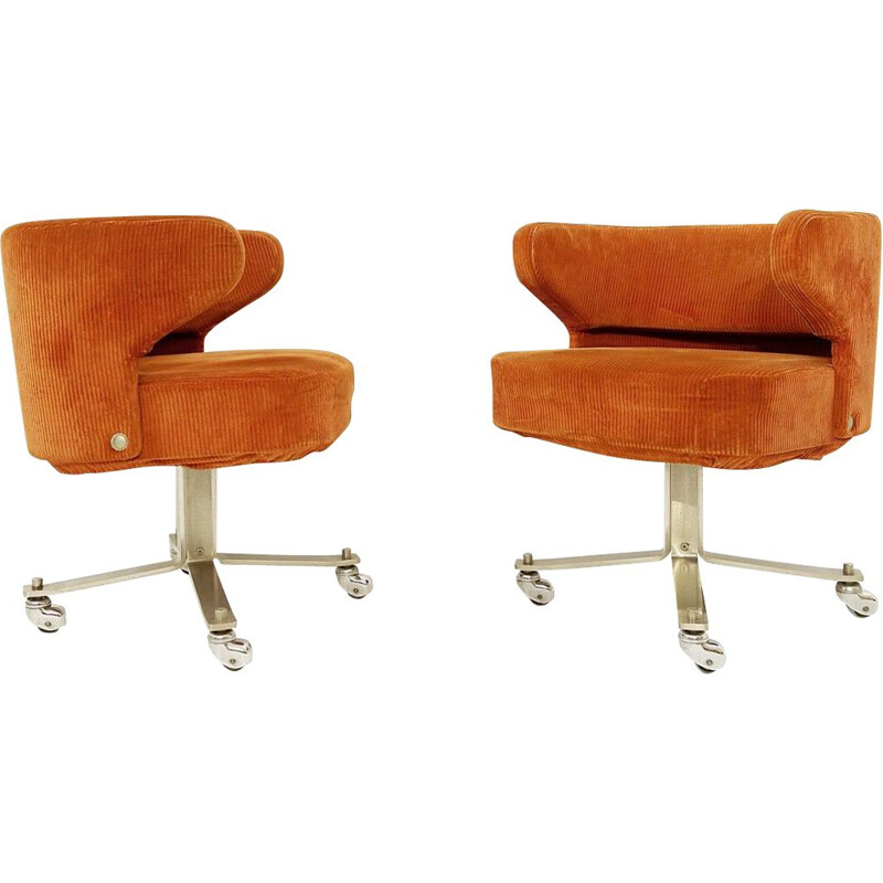 Pair of vintage Poney Chairs  by Gianni Moscatelli for Formanova Milano, 1978s