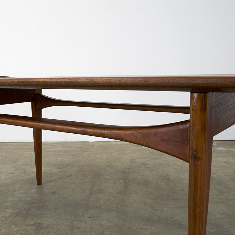 Table basse scandinave en teck, KINDT-LARSEN - 1950