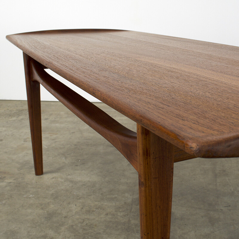 FD-503 teak coffee table, KINDT-LARSEN - 1950s