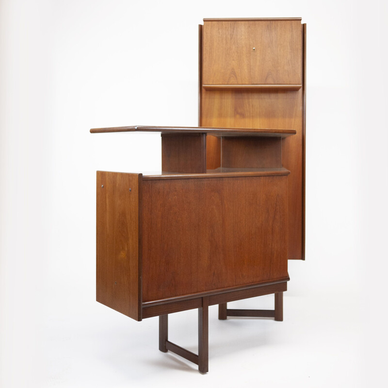 Vintage teak bar drinks cabinet by Turnidge, U.K 1960s