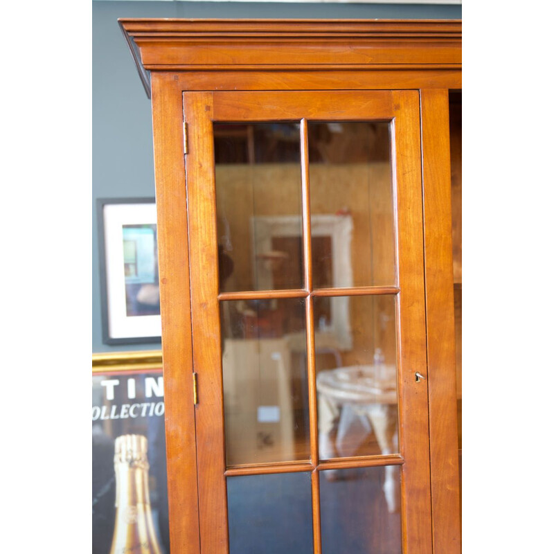 Vintage solid cherrywood display dresser