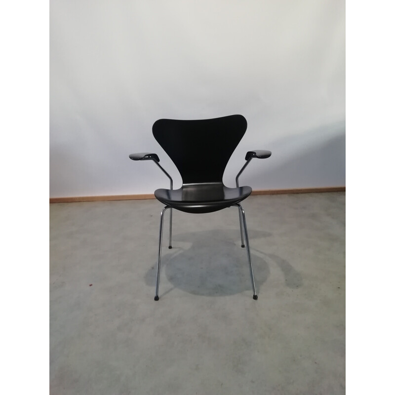 Vintage black butterfly series 7 chair by Arne Jacobsen for Fritz Hansen