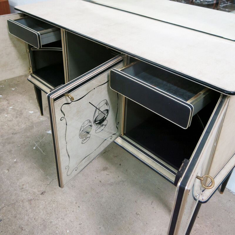 Vintage sideboard with 3 glass doors and 2 drawers by Umberto Mascagni, Italy 1950