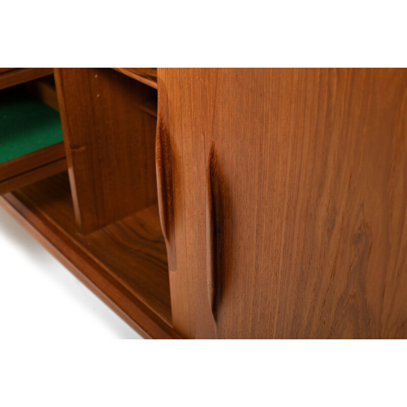 Vintage teak sideboard mod.19 by Johannes Andersen for Uldum Møbelfabrik, Denmark 1950s