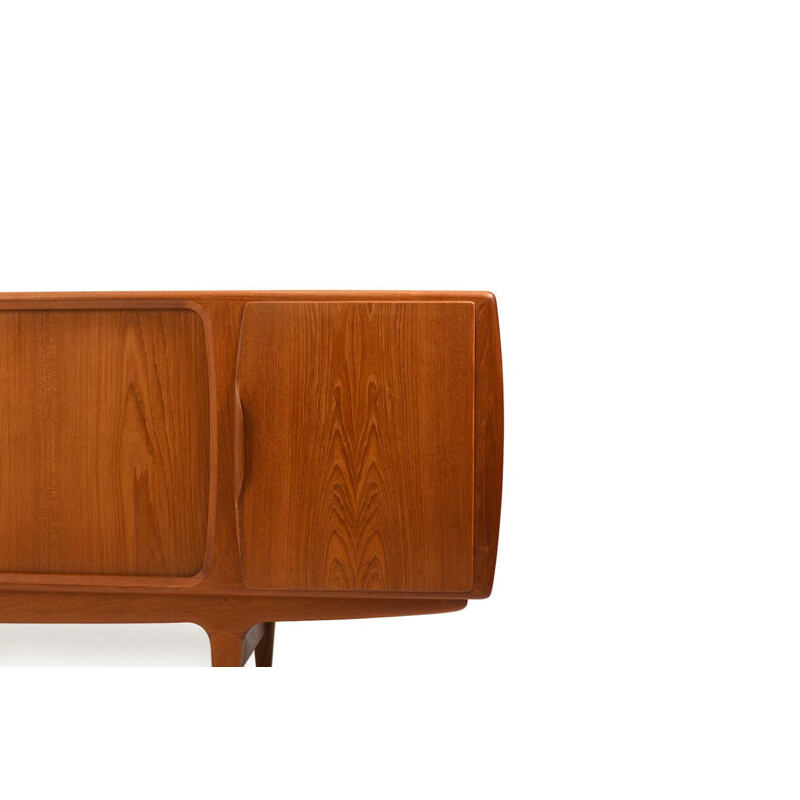 Vintage teak sideboard mod.19 by Johannes Andersen for Uldum Møbelfabrik, Denmark 1950s