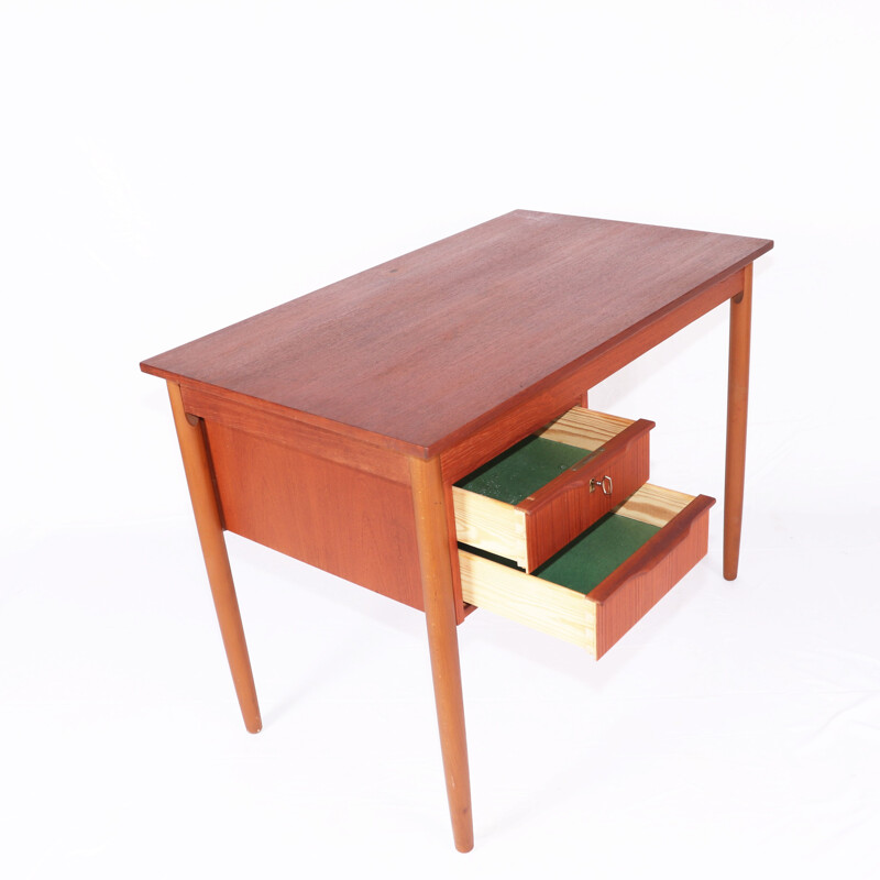 Vintage teak desk by Ejsing Møbelfabrik, Denmark 1960s