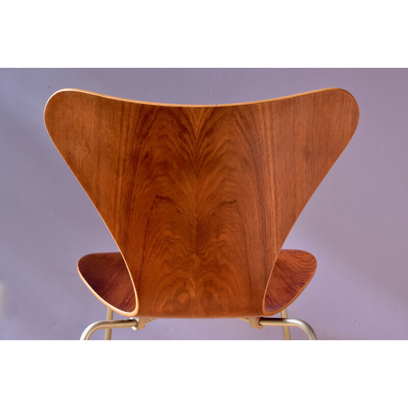 Vintage 3107 dining chair by Arne Jacobsen for Fritz Hansen, Denmark 1960s