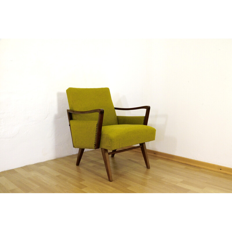 Fauteuil vintage en bois et tissu jaune vert - 1950