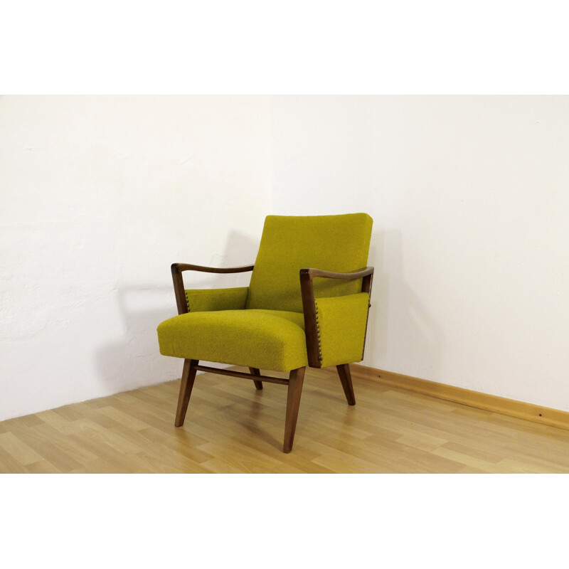 Fauteuil vintage en bois et tissu jaune vert - 1950