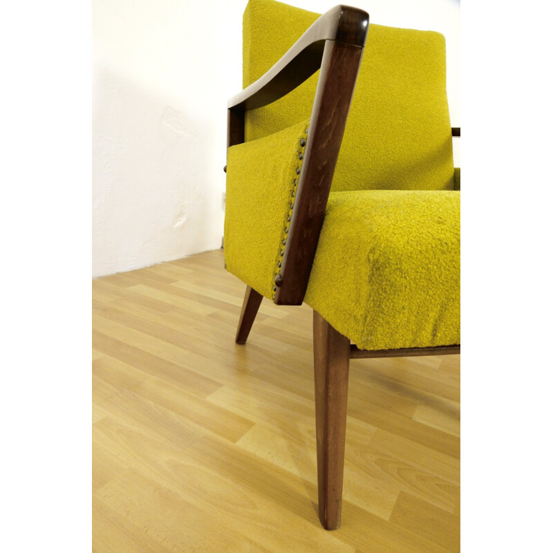 Fauteuil vintage en bois et tissu jaune vert - 1950