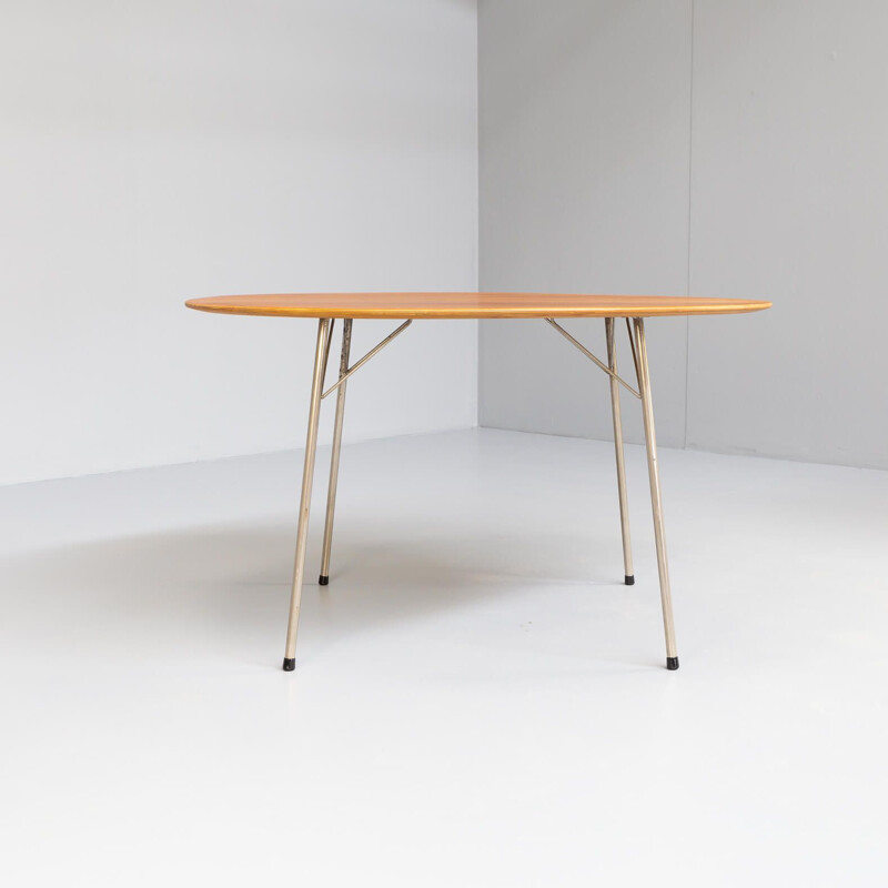 Vintage arne model 3600 dining table by Jacobsen for Fritz Hansen, 1950s