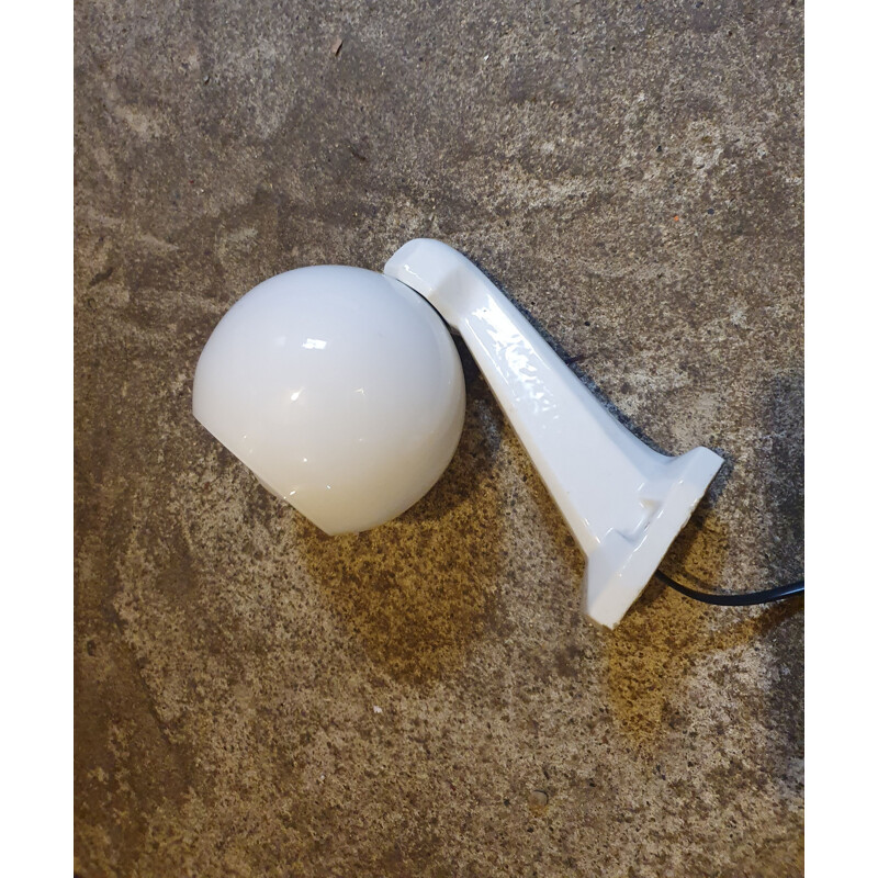 Porcelain wall lamp vitange