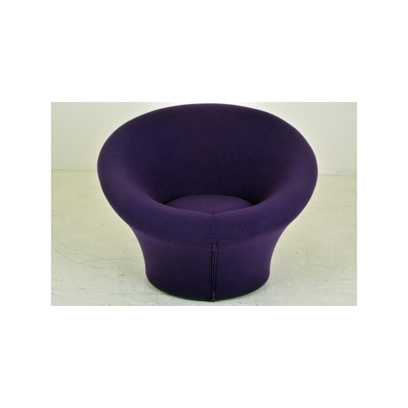 Artifort "Mushroom" armchair in purple, Pierre PAULIN - 1980s