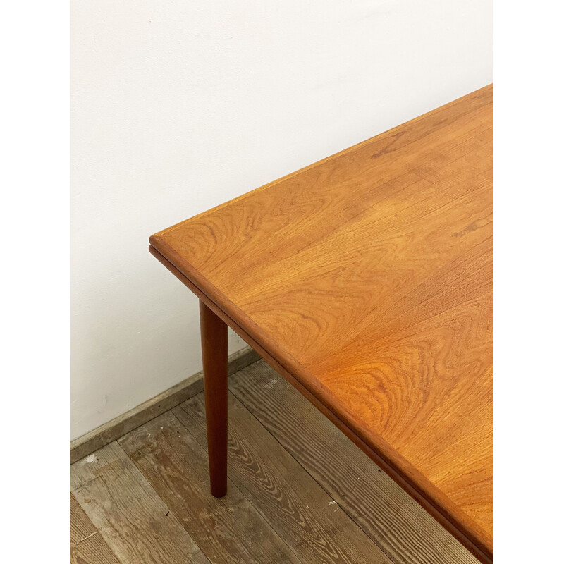 Extendable mid century teak dining table by Scovby, denmark 1950s