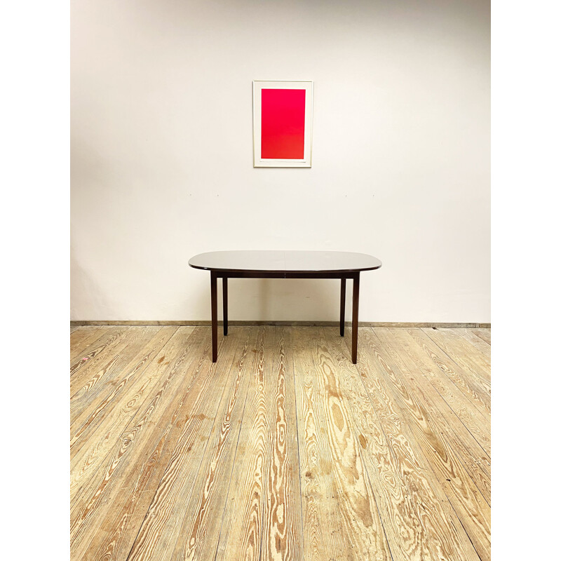 Extendable mid century mahogany dining table by Ole Wanscher for Poul Jeppensens, Denmark 1950s