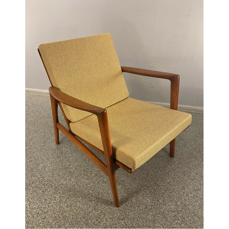 Vintage armchair type 300-139 Stefan from Swarzędzka Fabryka Mebli, 1960s